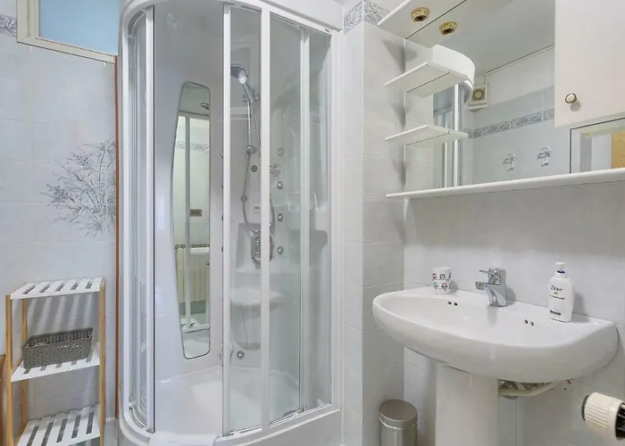 Holiday home Holiday Home Villa Toni By Interhome